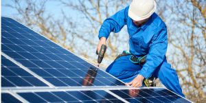 Installation Maintenance Panneaux Solaires Photovoltaïques à Moulins-sur-Cephons
